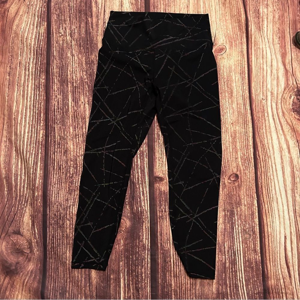 Women’s Zyia Active Black Pattern Leggings Size 6-8